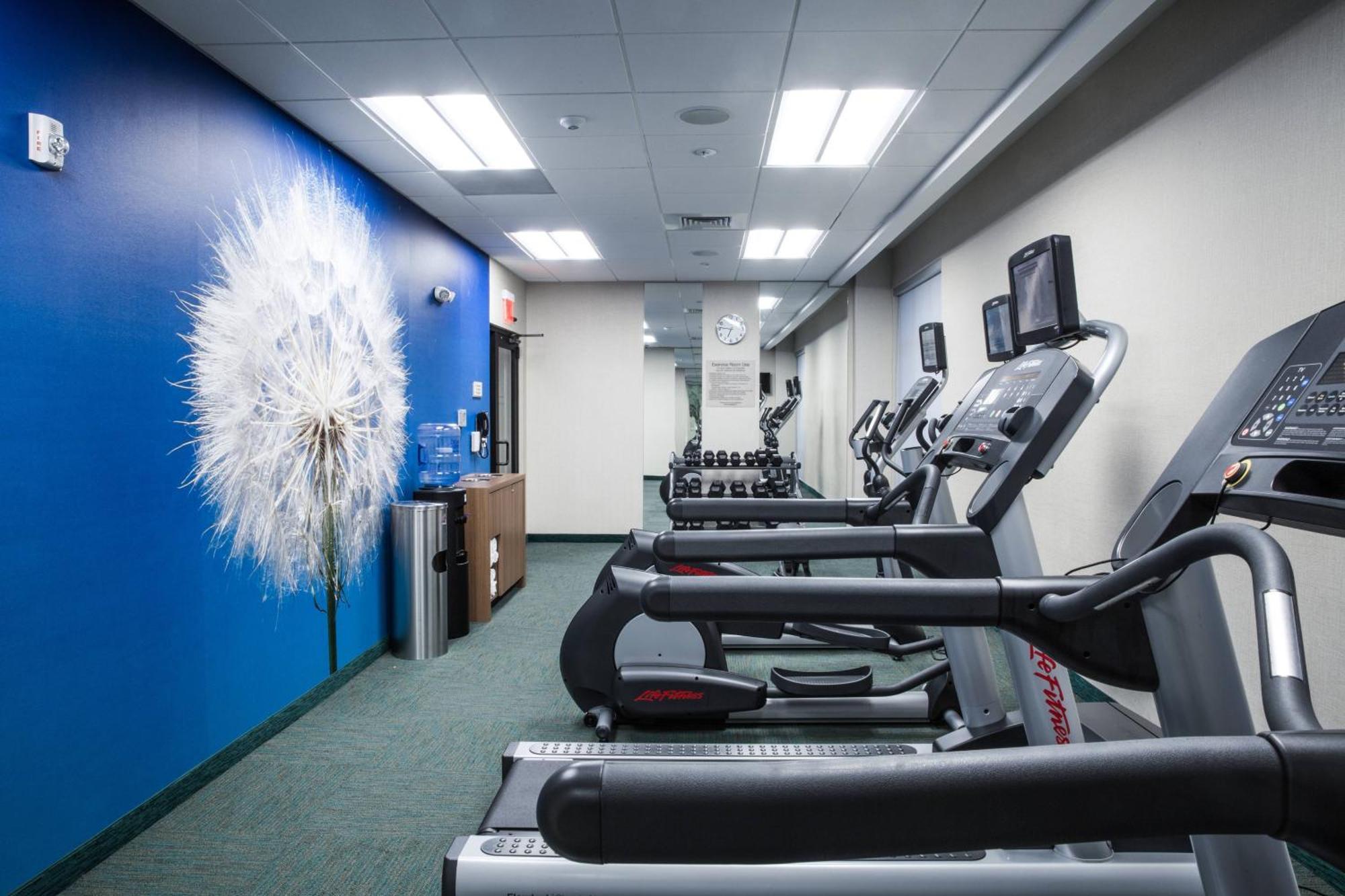 Springhill Suites By Marriott Charleston Mount Pleasant Bagian luar foto